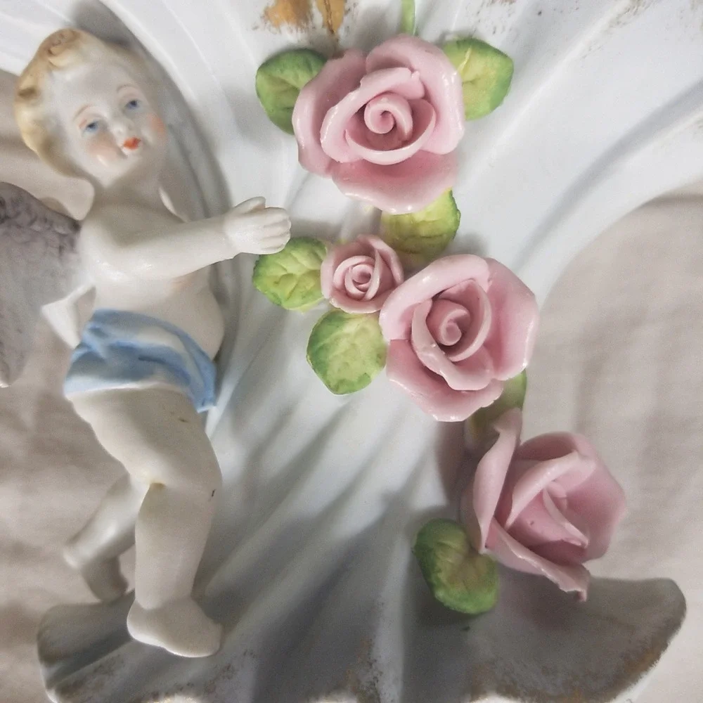 Vintage Cherub Figural Vase Japan White Pink Good Gold Trim Porcelain Angel Rose